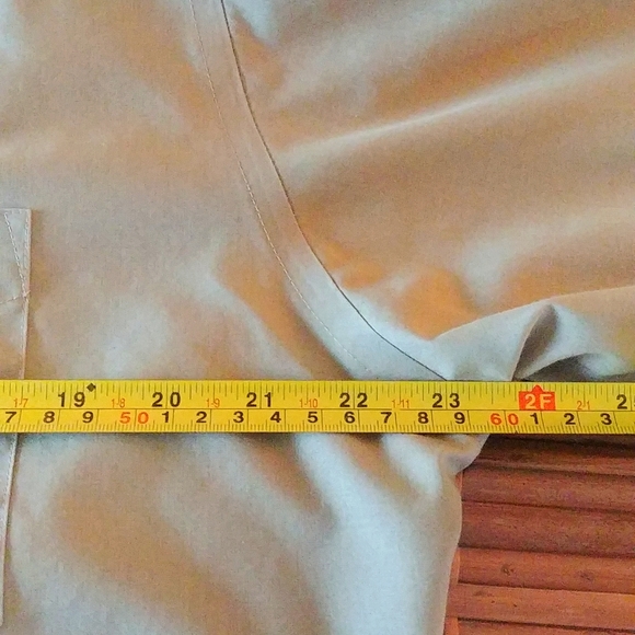 Stafford Essentials Men's Fitted Shirt - Picture 4 of 10